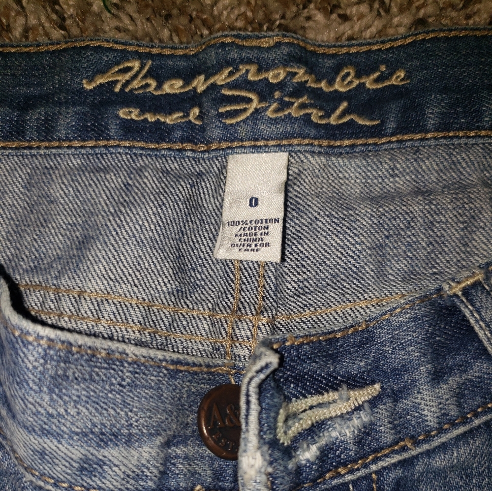 Abercrombie and finch shorts